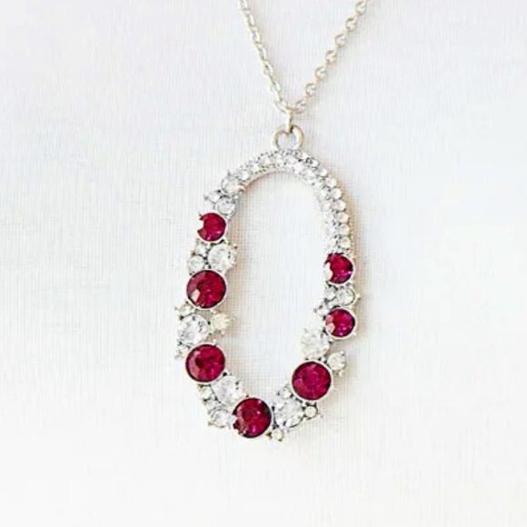 Sparkling Rhinestone Hoop Pendant Necklace - Picture 3 of 4